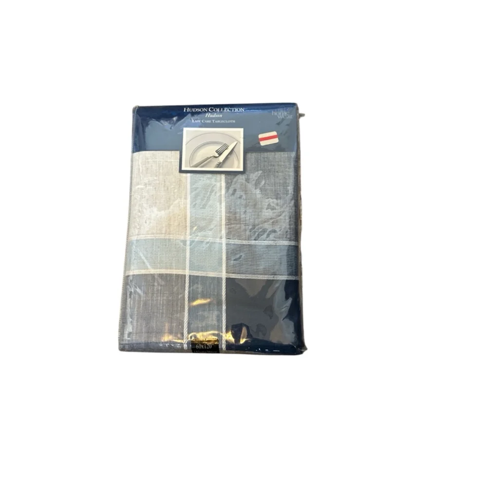 Hudson Collection Tablecloth, 60x120